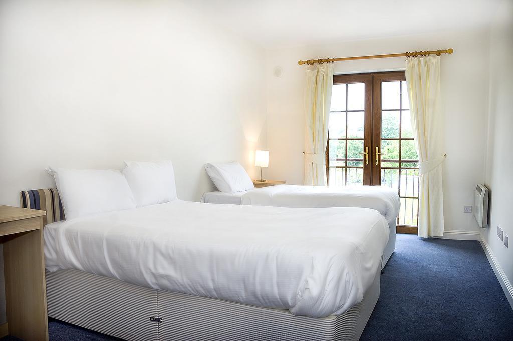 Lough Allen Hotel & Spa Drumshanbo Szoba fotó
